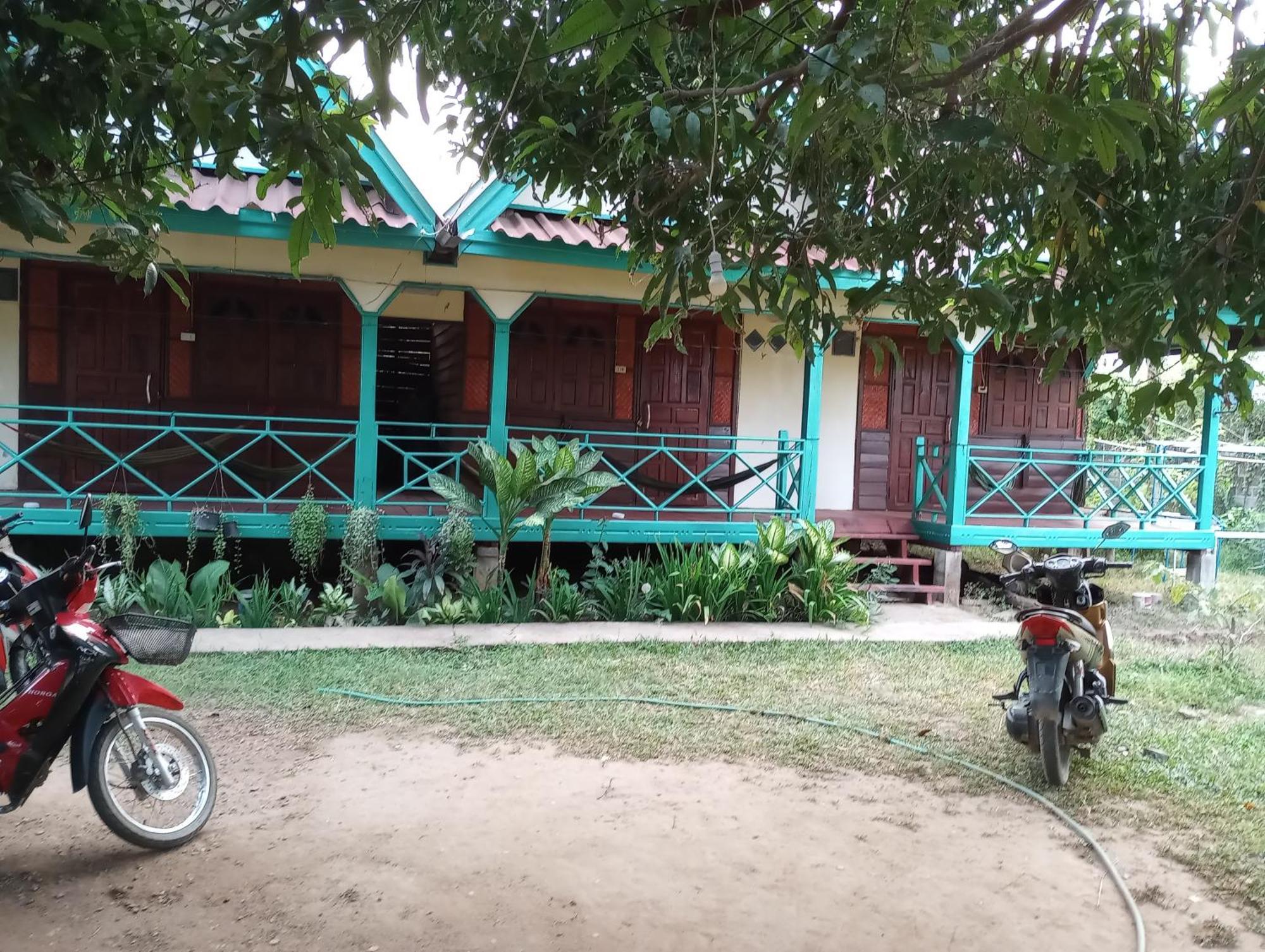 Sompong Sunset View Guest House Дон Дет Номер фото