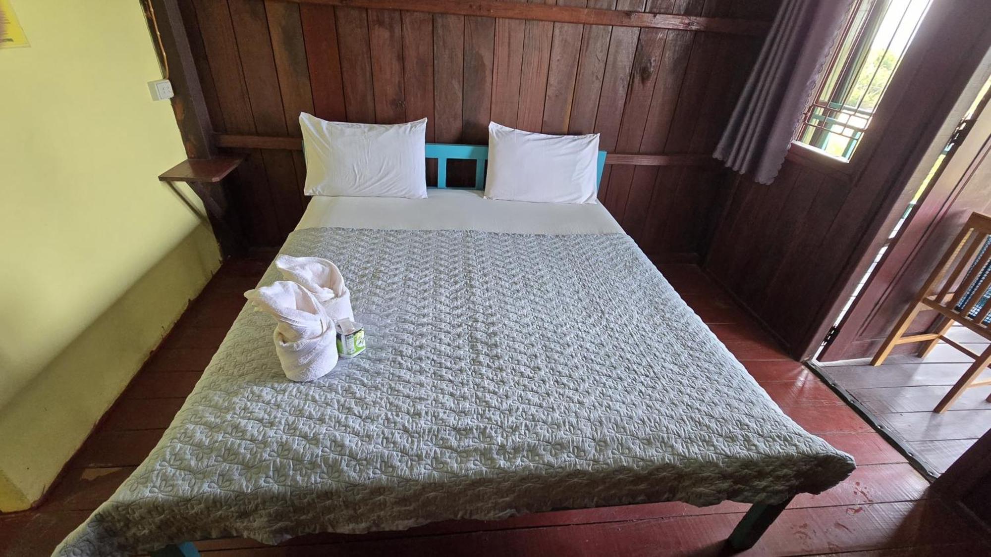 Sompong Sunset View Guest House Дон Дет Экстерьер фото